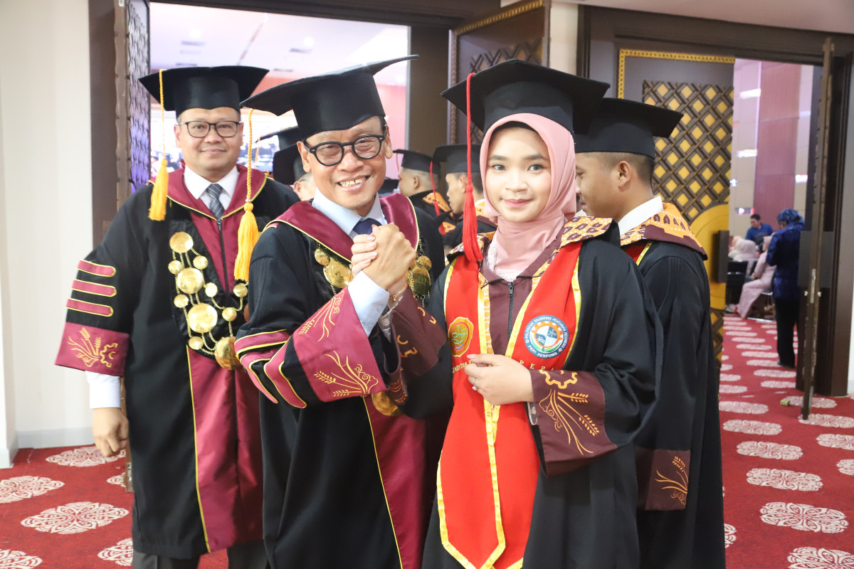 Selesaikan Study Wisudawan Politeknik Enjirining Kementan Siap Majukan