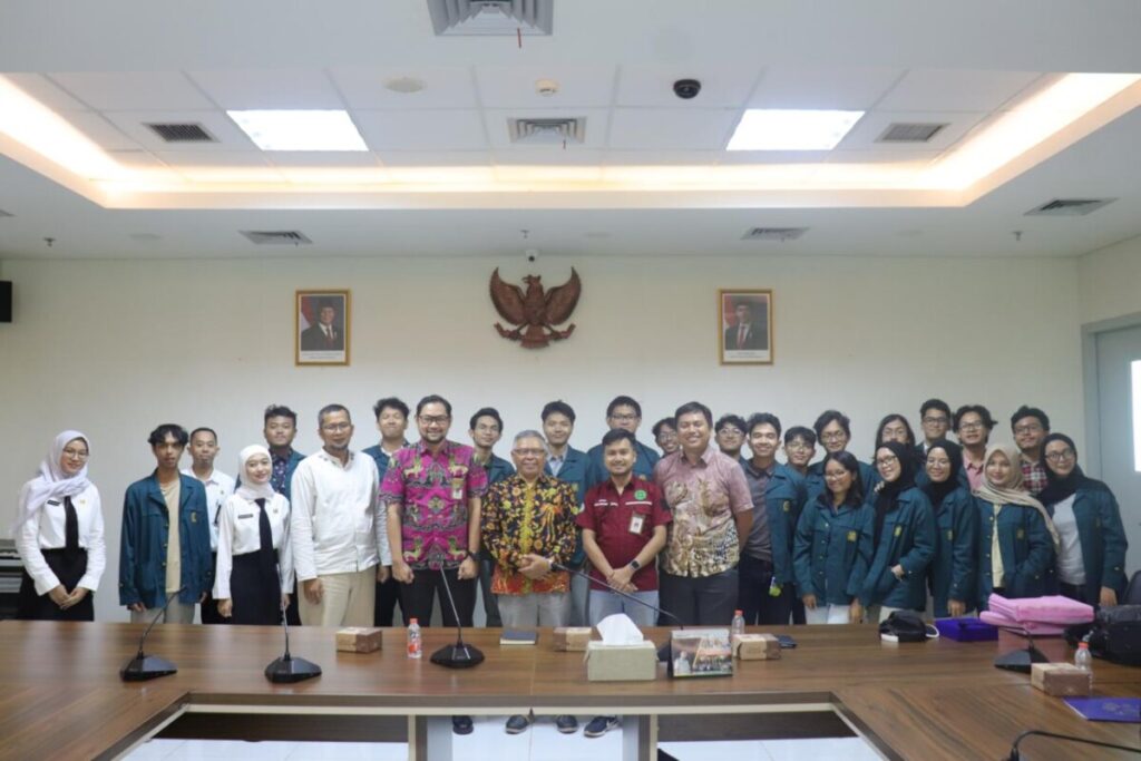 WhatsApp Image 2025-11-03 at 06.30.38