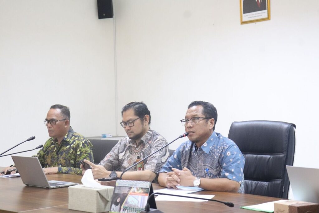 WhatsApp Image 2025-12-15 at 20.34.44